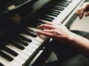 Спокойная музыка действует как обезболивающее