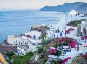 Греция с июля начнет принимать туристов