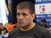 Сергей Деревянченко дебютировал на профессиональном ринге с победы