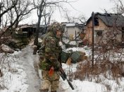 Двое украинских военных получили ранения в зоне АТО