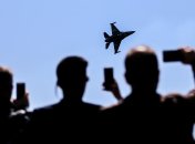 Истребитель F-16