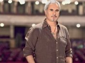 Певец Валерий Меладзе отмечает юбилей - ему исполнилось 50 лет