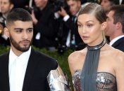 Модель Victoria’s Secret подтвердила роман с Зейном Маликом милым фото