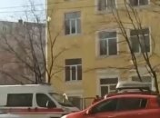 Могла оскорбить учительница: всплыли новые детали падения школьника из окна лицея в Киеве