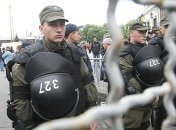 В Киеве полиция разделила акции Демсокиры и Бессмертного полка