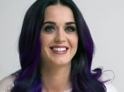 Кэти Перри напишет книгу о своих романах