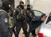 Полиция разоблачила схему с "биометрикой" и наркотиками в ГМС