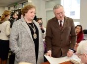 Жена Гриценко не смогла проголосовать на выборах президента: названа причина