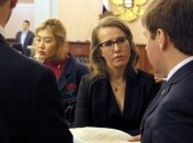 Собчак просит Украину разрешения посетить Крым