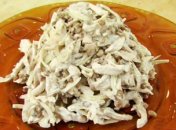 Салат из курицы с чечевицей