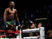 Уолтерс победил Марриагу, но чемпионский пояс потерял