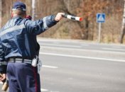 На посту ГАИ задержали грузовик фальшивых листовок