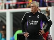 Вынул изо рта и подарил фанату: странный поступок тренера "Реала"