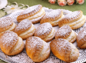 Мягкое, нежное, рассыпчатое тесто и кисло-сладкая творожная начинка