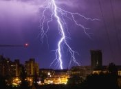 Грозы и ливни: украинцам еще на два дня обещают неустойчивую погоду