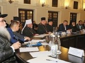 Уряд просять пом'якшити карантин для релігійних організацій