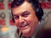 Регуляторы обвинили американского радиоведущего в обмане 