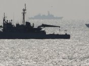 Южнокорейские ВМС ищут у восточных берегов неизвестную подлодку