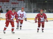 владимир путин и александр лукашенко играют в хоккей