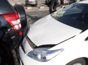 Машина МВД столкнулась с легковым автомобилем на Крещатике