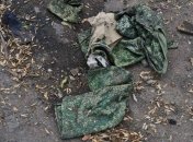 На месте базирования террористов обнаружены российские форма и боеприпасы