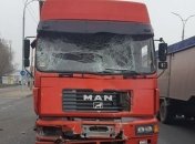 В Киеве грузовик врезался в маршрутку, пострадали пять человек