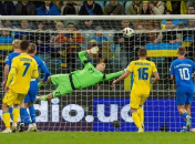 Андрей Лунин