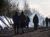 Во Франции бульдозером снесли часть лагеря мигрантов