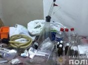 На Киевщине ликвидировали три нарколаборатории и задержали группу торговцев амфетамином