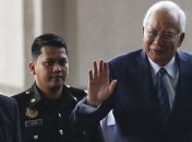 Экс-премьеру Малайзии снова предъявили новые обвинения