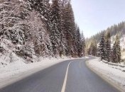 В Украине продолжает снежить: что происходит на дорогах