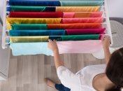 Як швидко висушити білизну взимку без сушарки