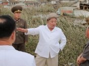 Ким Чен Ын приехал посмотреть на пострадавшие от тайфуна регионы КНДР (Фото)