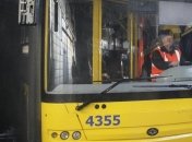 КГГА: В столичный общественный транспорт будут пускать только в маске