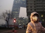 В Пекине объявлен "красный" уровень опасности из-за смога 