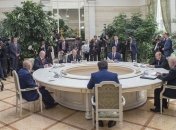 Лидеры Узбекистана и Киргизии вступили в полемику на саммите СНГ