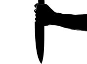 В Киева мужчина зарезал жену из-за развода, после пытался убить себя 