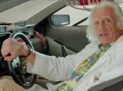 Док Браун из фильма "Назад в будущее" появится в "Теории большого взрыва"