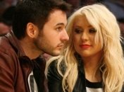 Избранник Кристины Агилеры оказался альфонсом