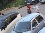 Підлітків охопив черговий челлендж з TikTok: страждають автомобілісти по всій Україні (відео)