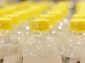 Медики рассказали, почему нельзя повторно наполнять пластиковые бутылки