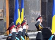 Оппозиция уже ведет борьбу за кресло Президента 