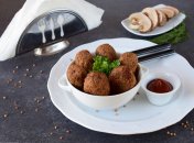 Веганские  тефтели из гречки с грибами