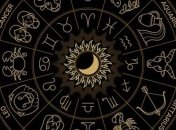 Козерогам стоит прислушаться к интуиции, а Весам - избегать большого скопления народа: гороскоп на 15 декабря