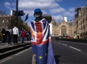 СМИ: Замглав МИД и Минздрава Британии ушли в отставку из-за Brexit 