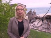 Бывшая российская пропагандистка на развалинах здания в Одессе, куда прилетела ракета оккупантов
