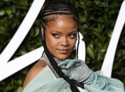 Рианну снова заподозрили в беременности (Фото) 