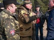 Блокировщикам жители не дали перекрыть железную дорогу возле границы с РФ