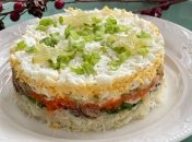 Вкусный праздничный салат