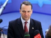 Сикорский: Путин планирует втянуть в Евразийский союз хотя бы часть Украины